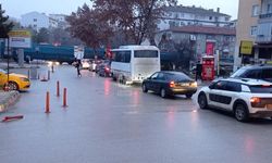 Çankırı pik saatlerde tren manevraları trafiği felç ediyor