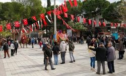 Poyracık’ta 5. Geleneksel Folklorik Deve Gösterisi Festivali heyecanı