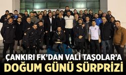 Çankırı FK’dan Vali Taşolar’a doğum günü sürprizi