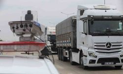 Bu radar kural tanımazlara geçit vermiyor...Aynı anda 4 araca ceza yazıyor