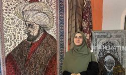 Halıların üzerine tarihi şahsiyetleri çiziyor