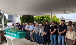 Kalp krizi geçirip hayatını kaybeden müezzin toprağa verildi
