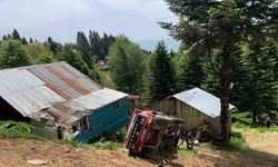 Kaza bir aileyi daha ayırdı: Kocası öldü, eşi yaralandı