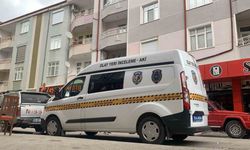 Evinin banyosunda yere düşen 63 yaşındaki adam öldü