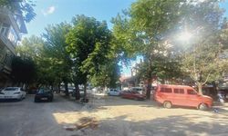Muhlis Tepesi'nde belediye dükkânları yıkıldı! Dakikalar içinde otoparka döndü