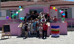 Çankırı iş insanı köy çocuklarının karne sevincine ortak oldu