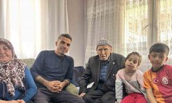 103 yaşındaki Kore gazisi torununun, torununu gördü