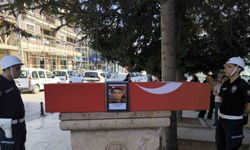 Bir aylık yaşam mücadelesini kaybeden polis memuru son yolculuğuna uğurlandı