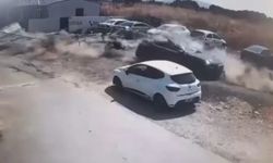 Kule vinç böyle devrildi, sahada çalışan Suriyeliler savaş çıktı zannetti