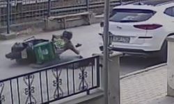 Çankırı’da moto kurye yaşlı kadına çarptı: O anlar kamerada