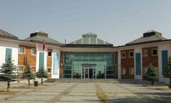 Ahlat Müzesi geçici olarak ziyarete kapatıldı