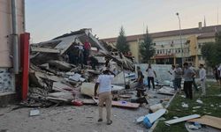 Balıkesir Sındırgı’da 6.1’lik deprem meydana geldi