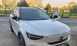 Bayiden alınan Volvo marka sıfır elektrikli araç kusurlu çıktı