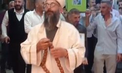 Düğün salonuna tabutla girdiler