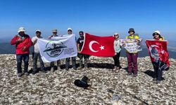 Dağcılar, 30 Ağustos Zafer Bayramı’nda Ilgaz Dağı’na tırmandı