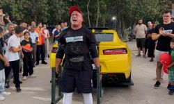 1 ton 700 kilogramlık lüks aracı kaldırdılar