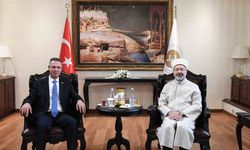 Diyanet İşleri Başkanı Erbaş: "Kalbimizin yarısı Filistin olarak atıyor"