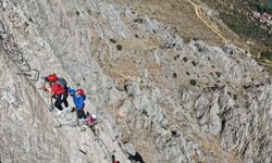 Türkiye’de tek Kemaliye’de bulunan "Via Ferrata" parkuru adrenalin tutkunlarının rotası oldu