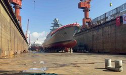Yalova’da TCG İçel fırkateyni suya indirildi