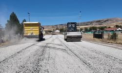 Çerkeş’te mahalle yolları yenileniyor