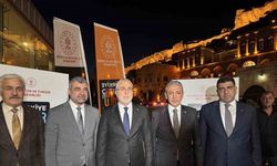 Bakan Işıkhan, Mardin Kültür Yolu Festivali’ndeki sergileri gezdi: "Türkiye’nin mozaiğini özetlediğimizde Mardin müthiş bir coğrafya"