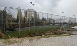 Ilgaz’da Halı Saha Yenileme Çalışmaları Başladı