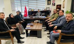 Çankırı’da TUS'da Başarılı Olan Hekimler İl Sağlık Müdürü’nü Ziyaret Etti