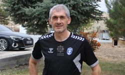 Zafer Ulusal: “Evimizdeki ilk maçı kazanmak istiyoruz”