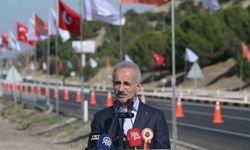 Bakan Uraloğlu: "38 kilometrelik bisiklet yolunun yapım çalışmalarına devam ediyoruz"