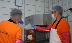 Hükümlüler hem meslek ediniyor hem üreterek ekonomiye katkı sağlıyor: Ayda 300 ton süt işleniyor