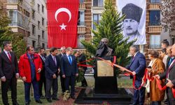 Keçiören’de çalınan ünlü şair Kuliyev’in büstünün yerine yenisi yerleştirildi