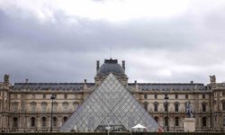 Louvre Müzesi’nde 88 milyon dolarlık soygunun ardından "100 kameralık" ekstra önlem
