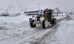 Sivas’ta yoğun kar nedeniyle 46 yerleşim yerine araç ulaşımı sağlanamıyor