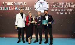 Sosyalfest'e Türk Dünyası Kızıl Elma Ödülleri'nde prestijli ödül