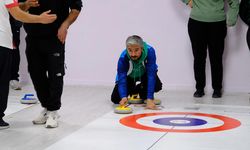 Çankırı’da Öğretmenler Günü’ne Özel Floor Curling Müsabakası Düzenlendi