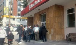 Çankırı’da Ziraat Bankası önünde TOKİ yoğunluğu