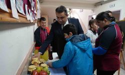 Özel ve engelli bireyler eserleriyle göz doldurdu