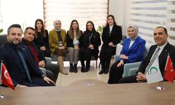 Vali Taşolar’dan Çankırı Yeşilay Şubesine Tebrik Ziyareti