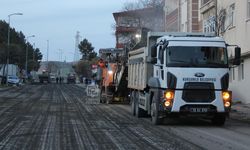 Kurşunlu’da asfalt öncesi yollar kazınıyor