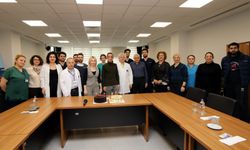 Hayata 14 yıldır başka bir yüzle bakıyor: Türkiye'nin ilk yüz nakli, 14 yıl sonra yeni hayatının mimarlarıyla yeniden buluştu