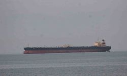 Karadeniz’de petrol tankeri dron saldırısında isabet aldı