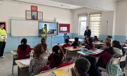 Çankırı’da Öğrencilere Teknoloji Bağımlılığına Karşı Yeşilay Farkındalığı