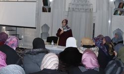 Umre Yolcuları İçin Eğitim Semineri Düzenlendi