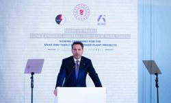 Türkiye ile Suudi Arabistan arasında 2 milyar dolarlık GES yatırımı için imzalar atıldı