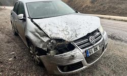 Çankırı yolunda kayak yolculuğu kazayla bitti: 3 yaralı