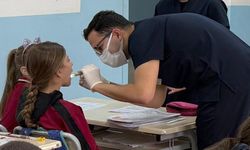 ÇAKÜ Yeryüzü Doktorları Geleceğin Gülüşlerini Korumak İçin Sahaya İndi