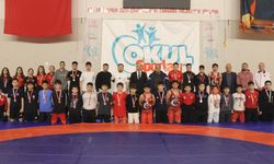 Çankırı’da Okul Sporları Güreş İl Birinciliği Tamamlandı