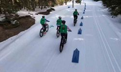 Türkiye'nin ilk kış triatlonu Bolu'da yapıldı