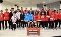 Çankırı Valisi Çakırtaş, Başarılı Sporcuları Valilikte Ağırladı