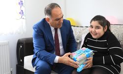 Çankırı Valisi Çakırtaş’tan Evde Eğitim Gören Öğrencilere Moral Ziyareti